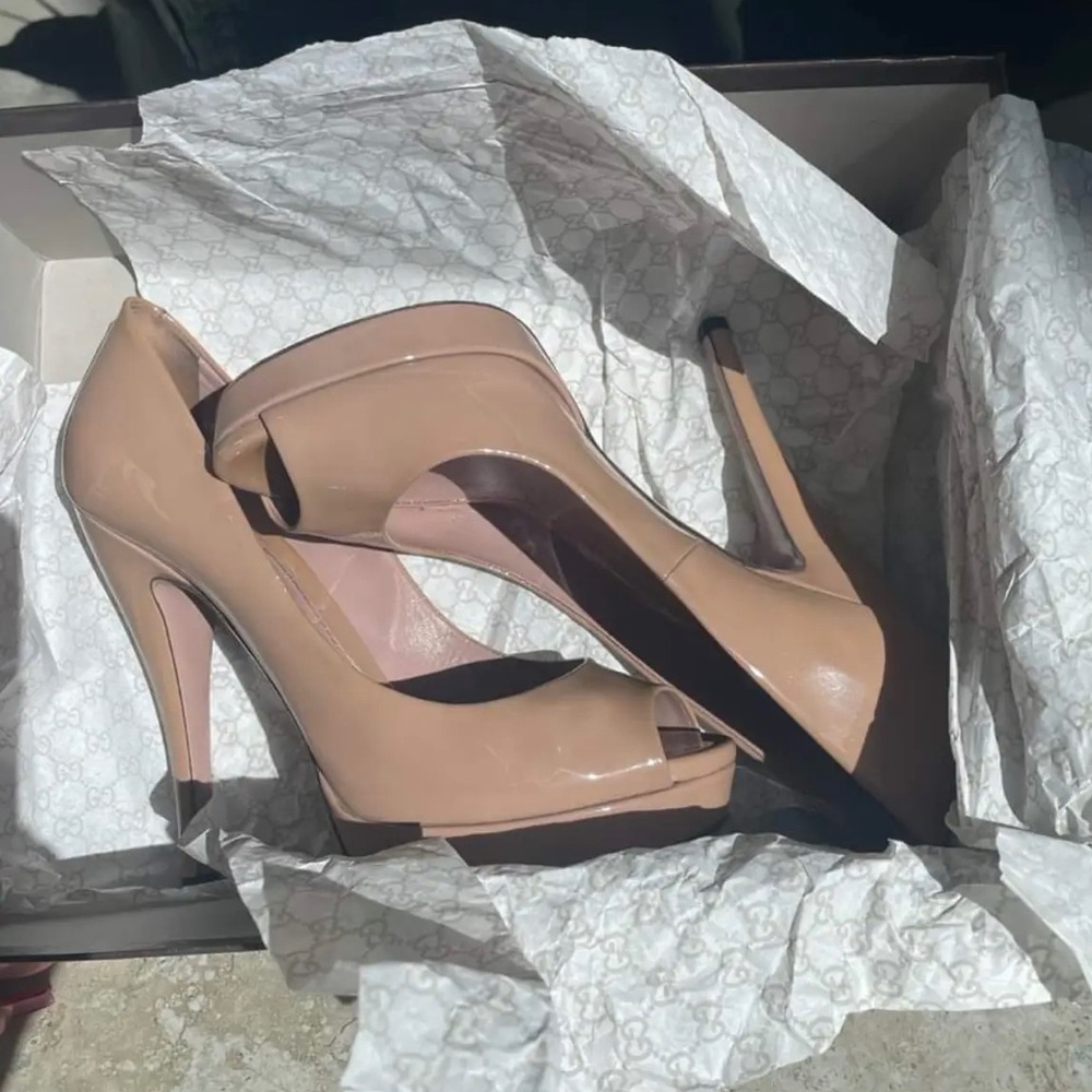 Size 38 Gucci high heels